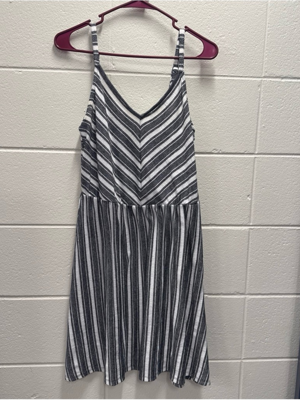 Universal Thread Black & White Striped V-Neck Mini Dress